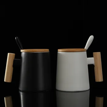 Керамическая кружка с деревянной ручкой, простая и креативная, кофейная чашка большой емкости, офисная чашка для воды с крышкой, ложка