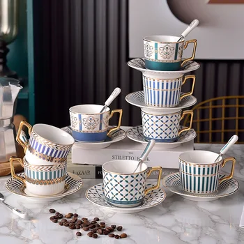 Британские керамические Кофейные чашки и блюдца Набор ложек для Послеобеденного чая Роскошная Европейская чашка для Эспрессо Латте Вода Молоко 200 мл
